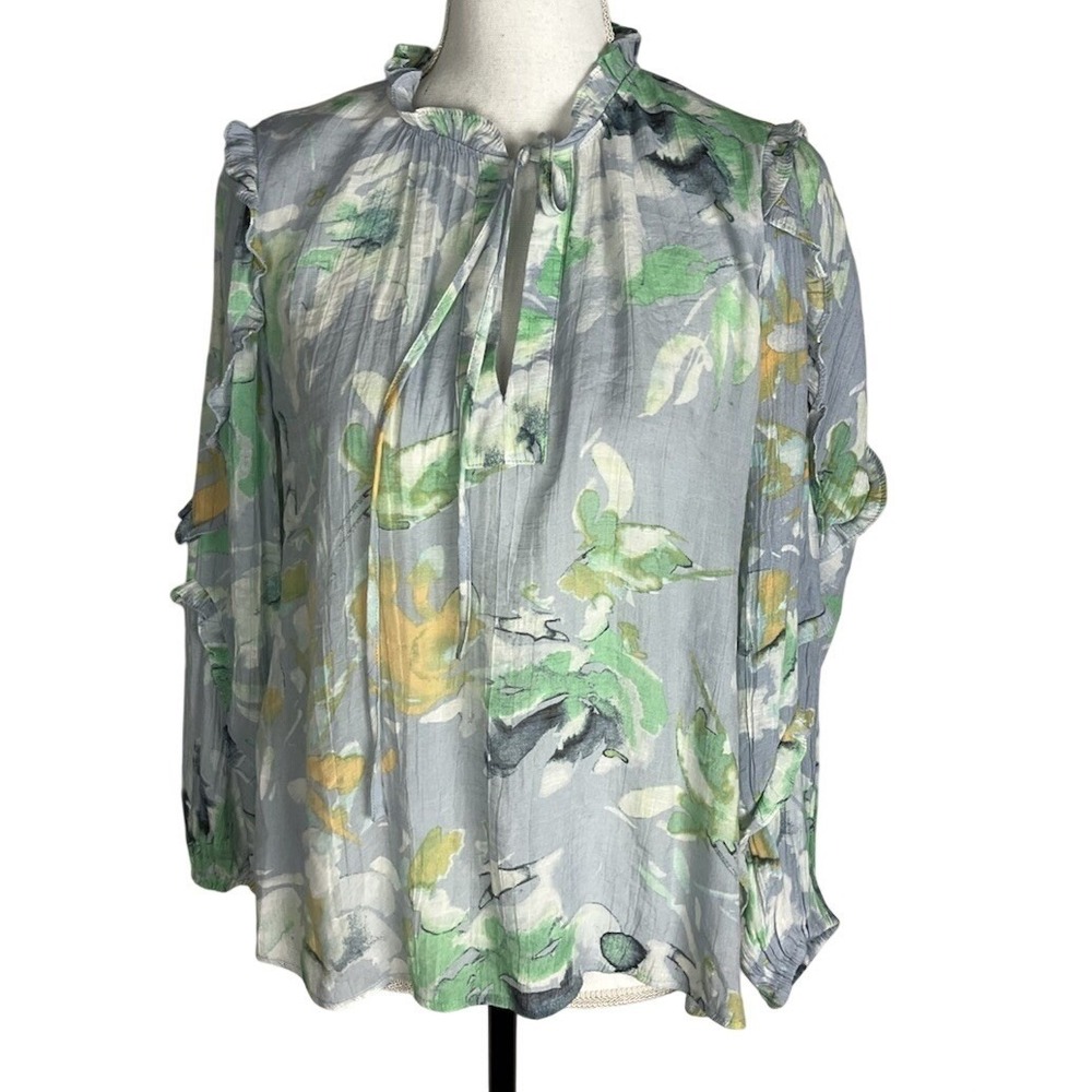 Zac & Rachel Blue floral print top w/ruffle trim & tie neck Size S
